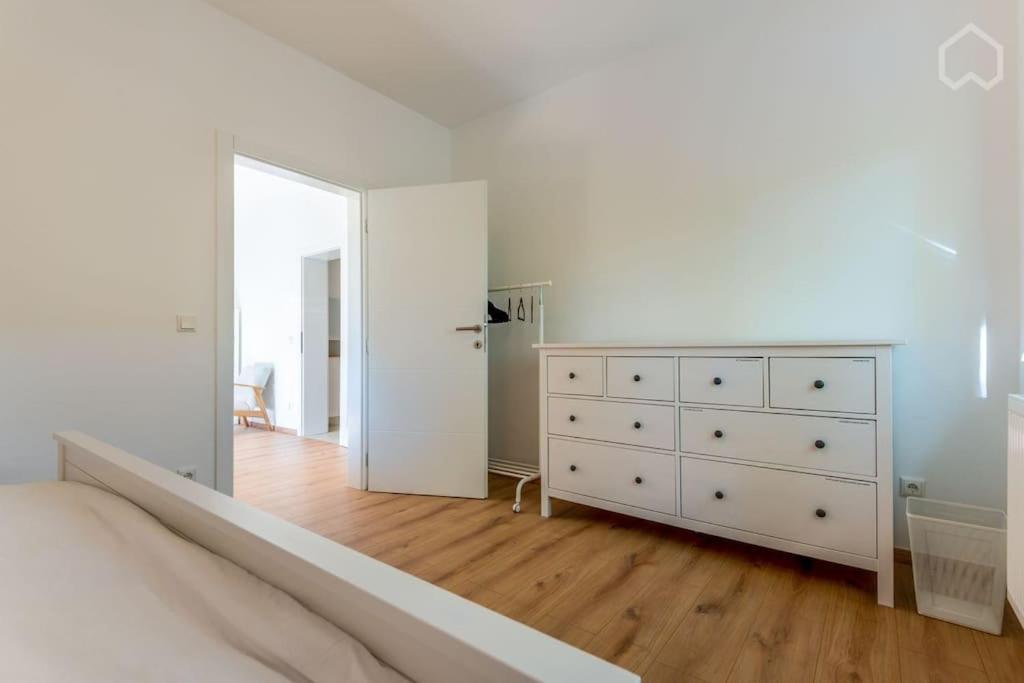 Apartment Modern, Großzügig, Nahe Rhein&waldpark Mannheim